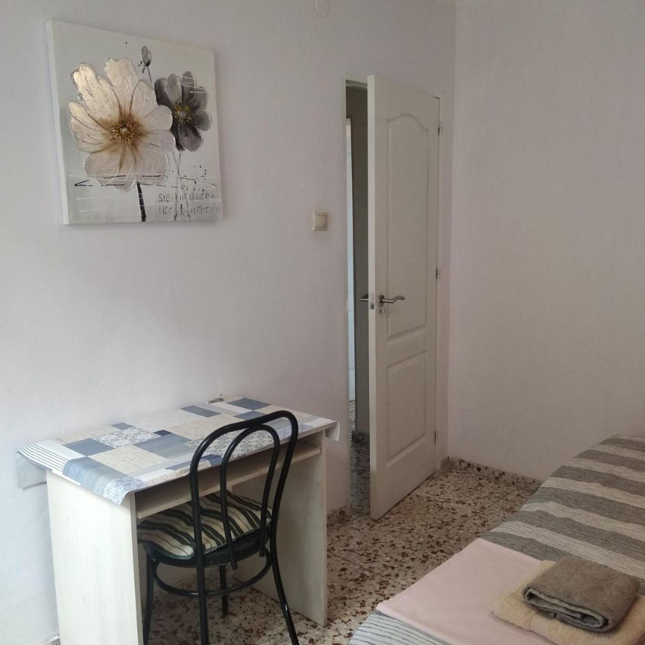 Habitacion Privada Y Tranquila Alicante Ngoại thất bức ảnh